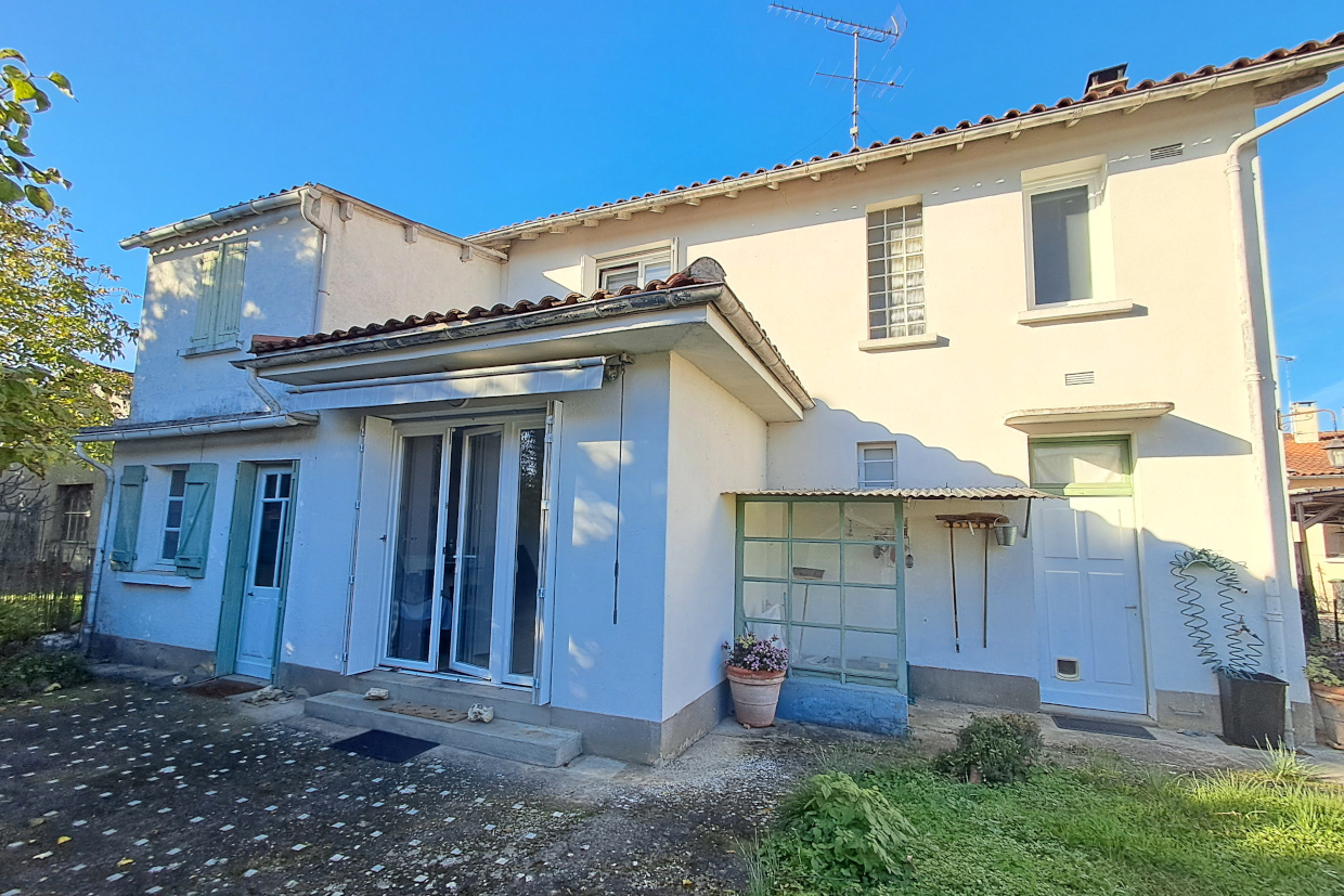 Agence immobilière de Larroque Immobilier