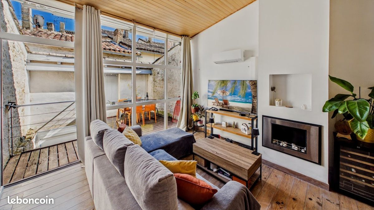 Maison de village avec terrasse