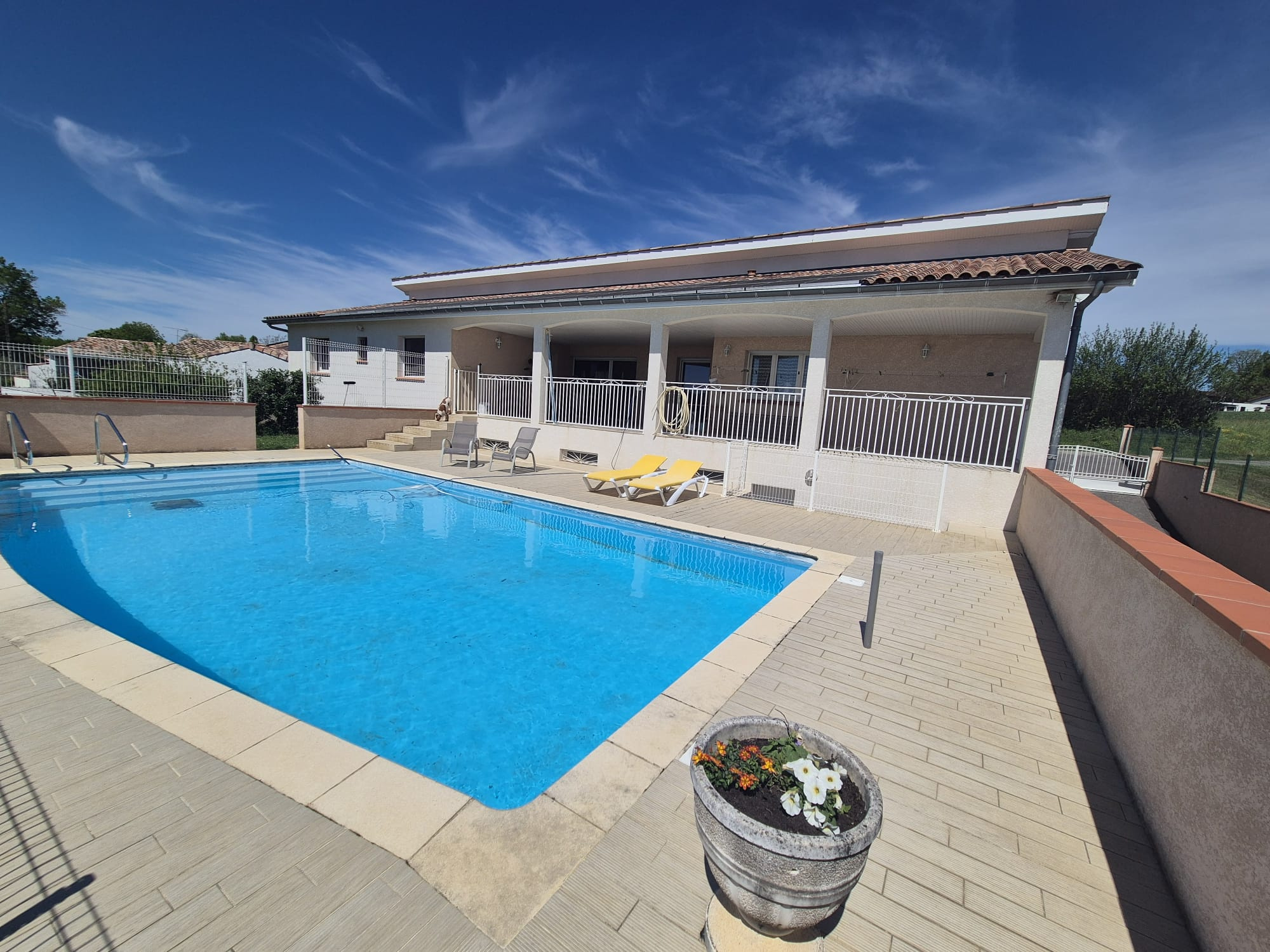 Agence immobilière de Larroque Immobilier